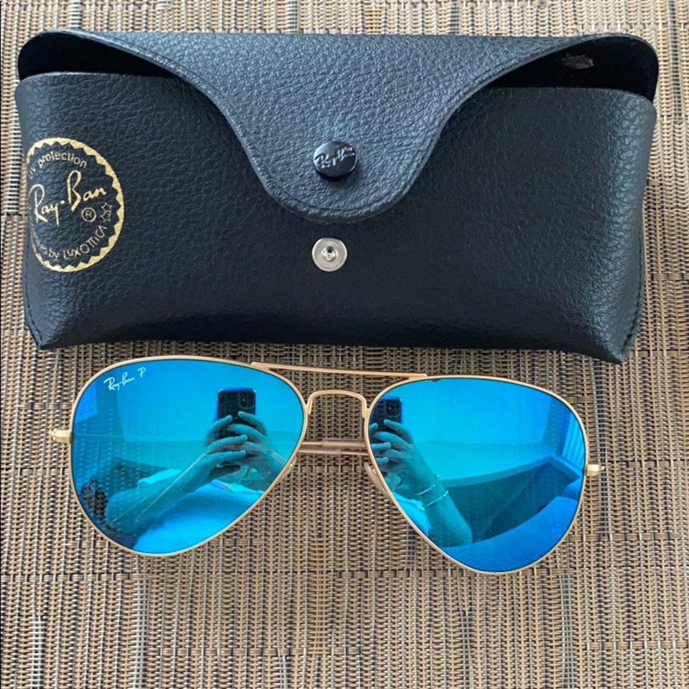 Ray-Ban Blue Polarized Aviator Sunglasses